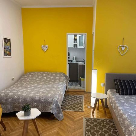 Ignim Apartment Subotica Esterno foto