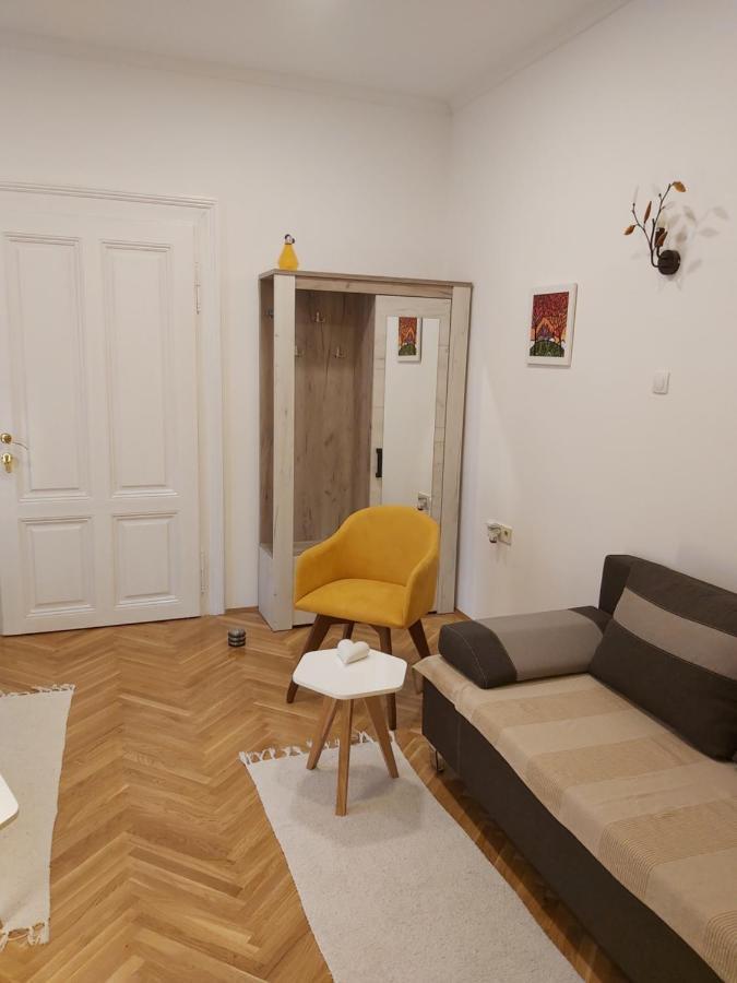 Ignim Apartment Subotica Esterno foto
