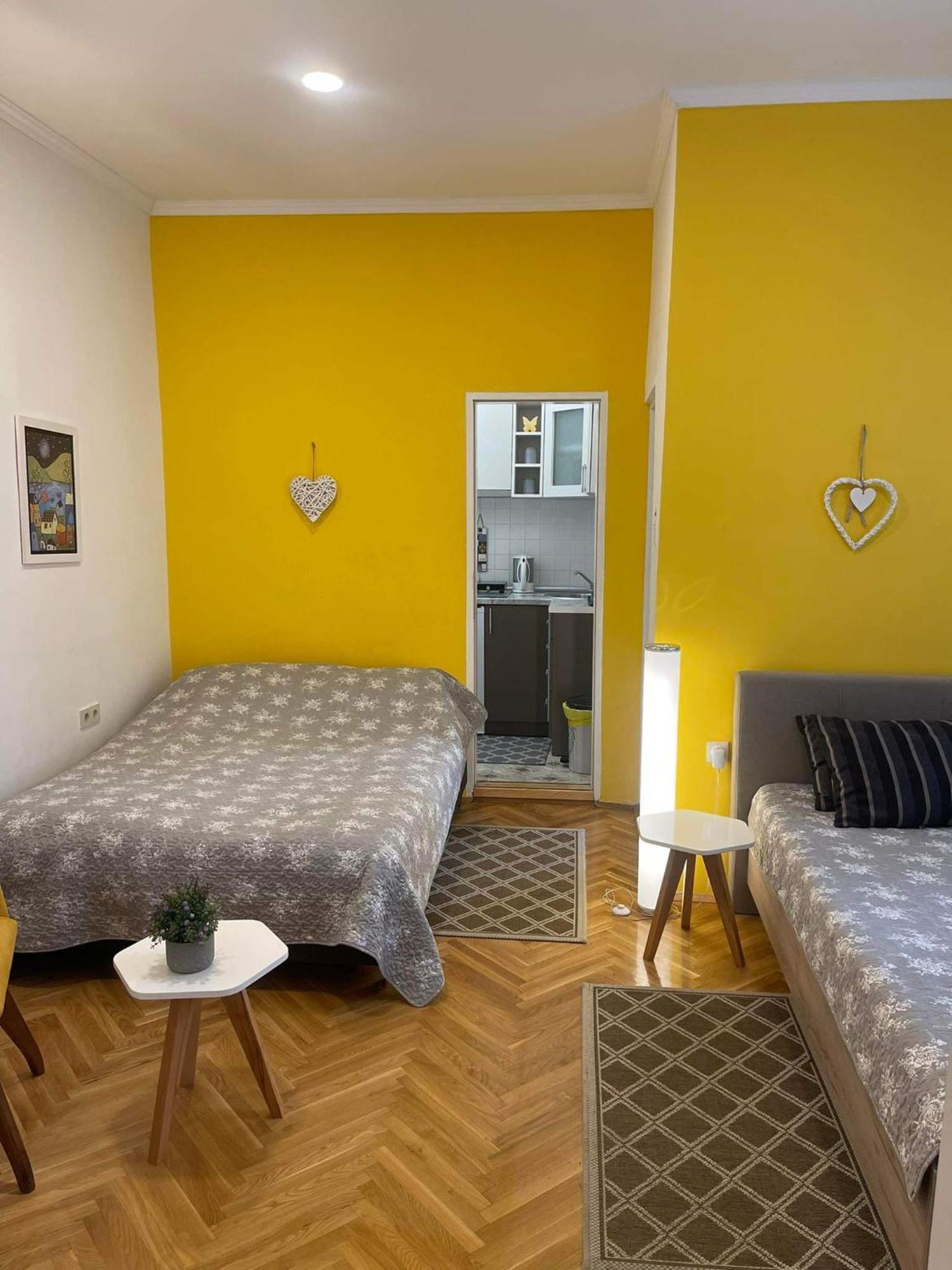 Ignim Apartment Subotica Esterno foto